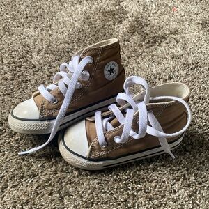 Toddler Chuck Taylor Sneaker (Toddler 7)Converse Sneaker